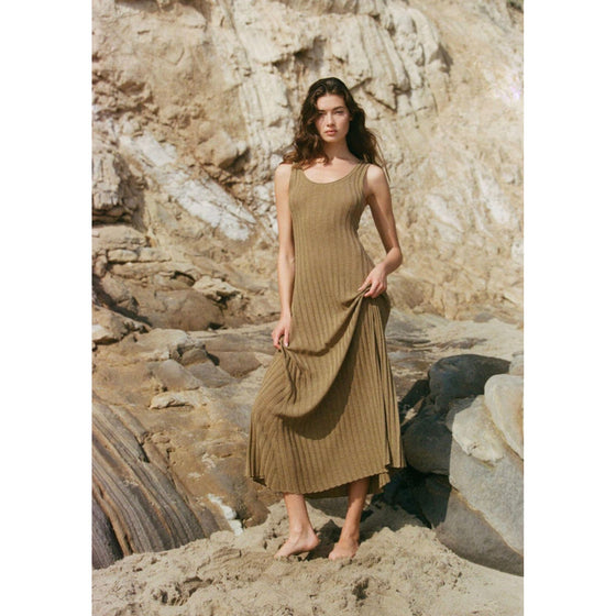 Amber Maxi